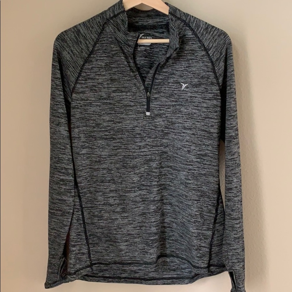 Old Navy Go Dry pull over
